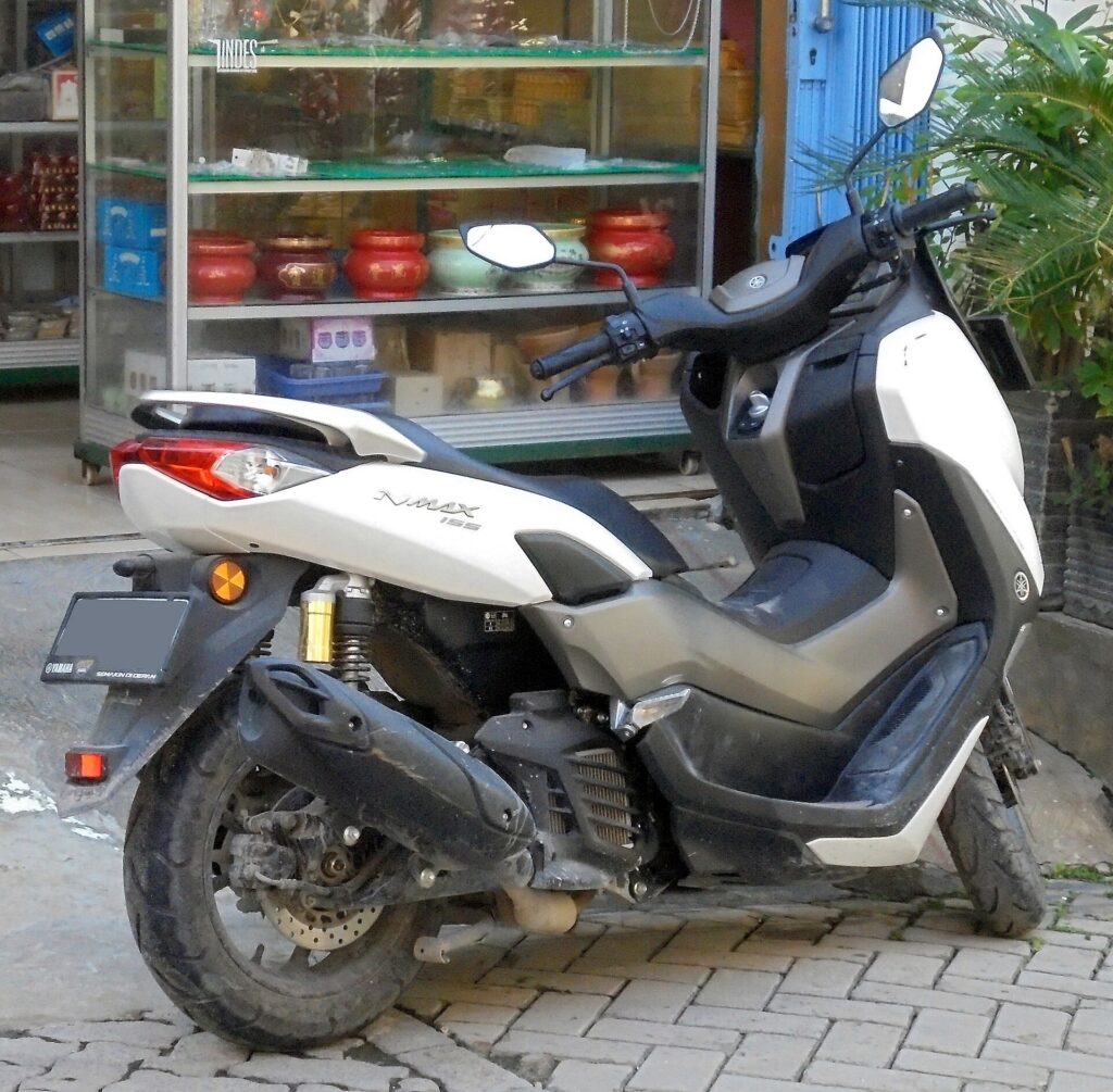 Yamaha NMAX 155 Blue photo 2 Iron Rent Bali