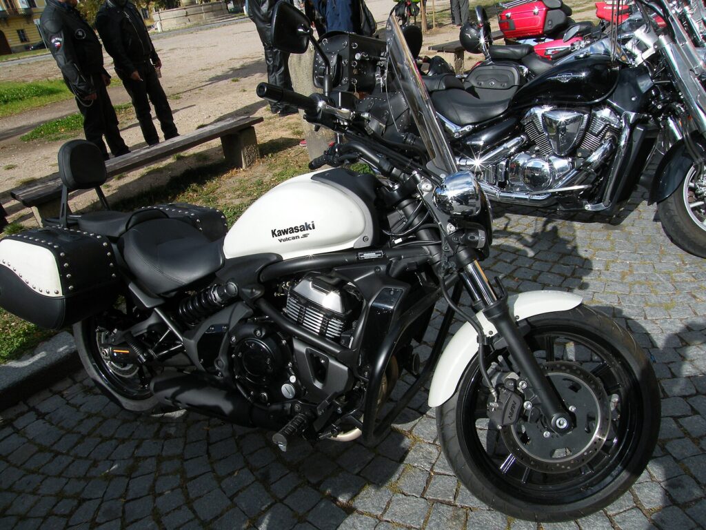 Kawasaki Vulcan S Gray photo 5 Iron Rent Bali