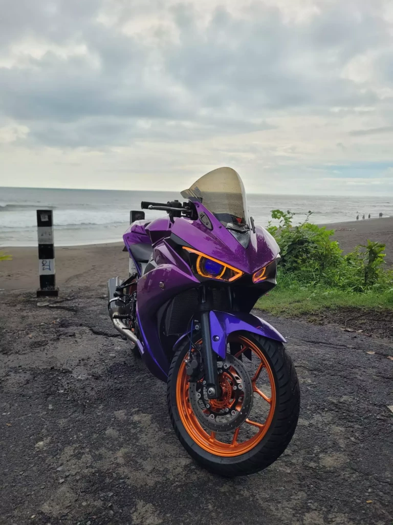Yamaha YZF-R25 Purple photo 10 Iron Rent Bali