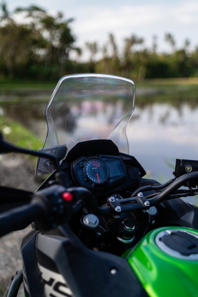 Kawasaki Versys-X 250 Black photo 8 Iron Rent Bali