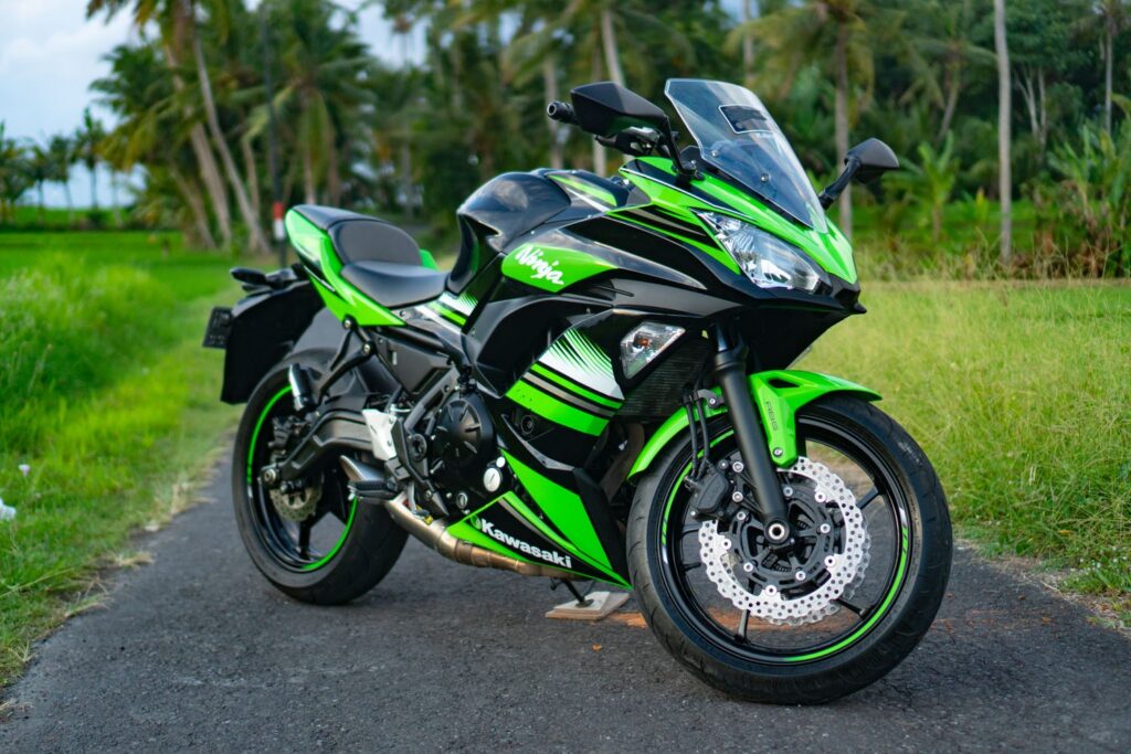 Kawasaki Ninja 650 photo 2 Iron Rent Bali