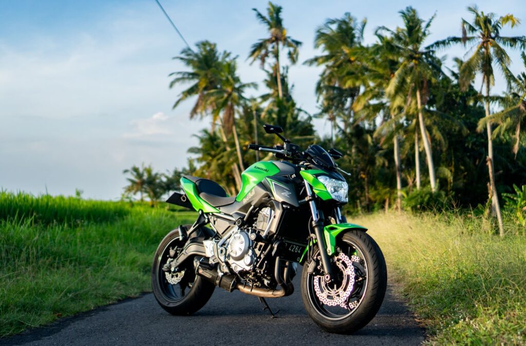 Kawasaki Z650 rental Bali
