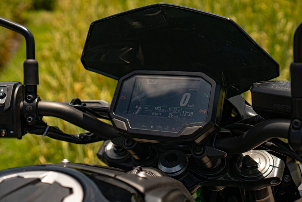 Kawasaki Z900 photo 2 Iron Rent Bali
