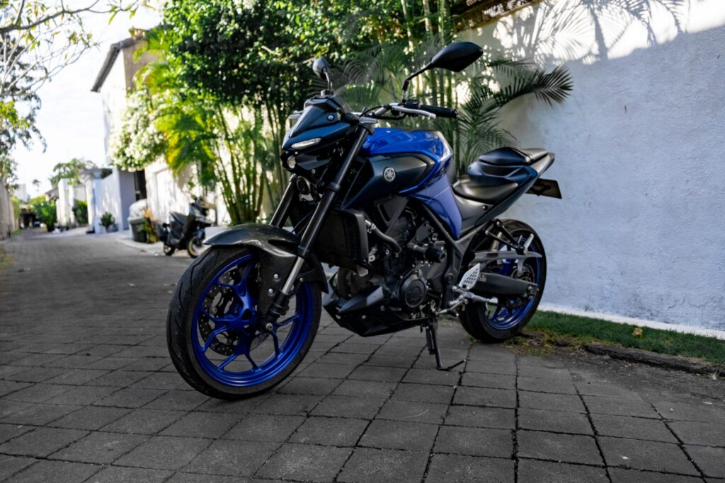 Yamaha MT-03 Dark Blue rental Bali
