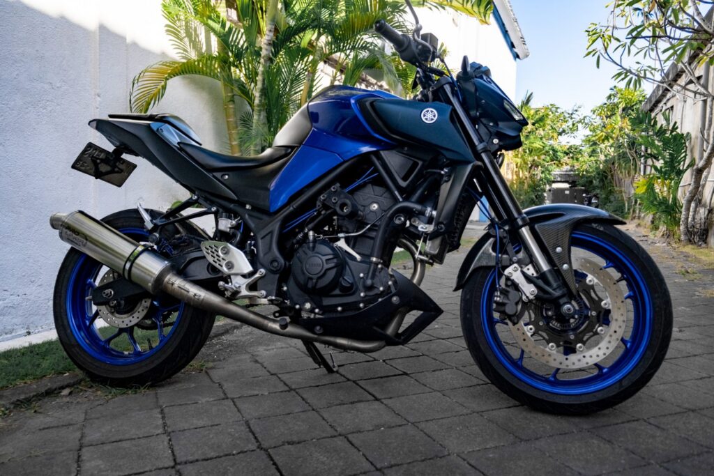 Yamaha MT-03 Dark Blue photo 4 Iron Rent Bali