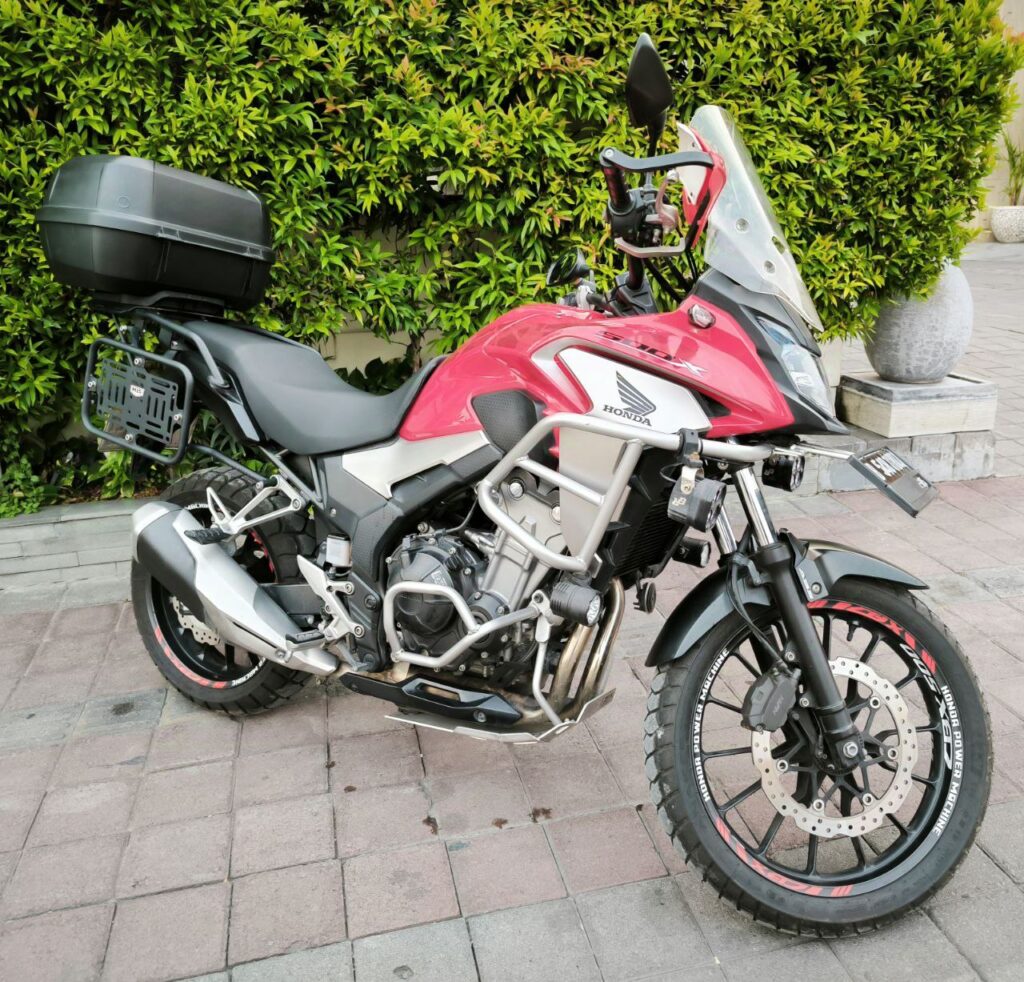 Honda CB500X Red photo 3 Iron Rent Bali