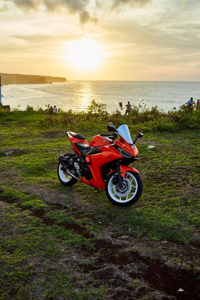 Yamaha YZF-R25 Orange photo 4 Iron Rent Bali