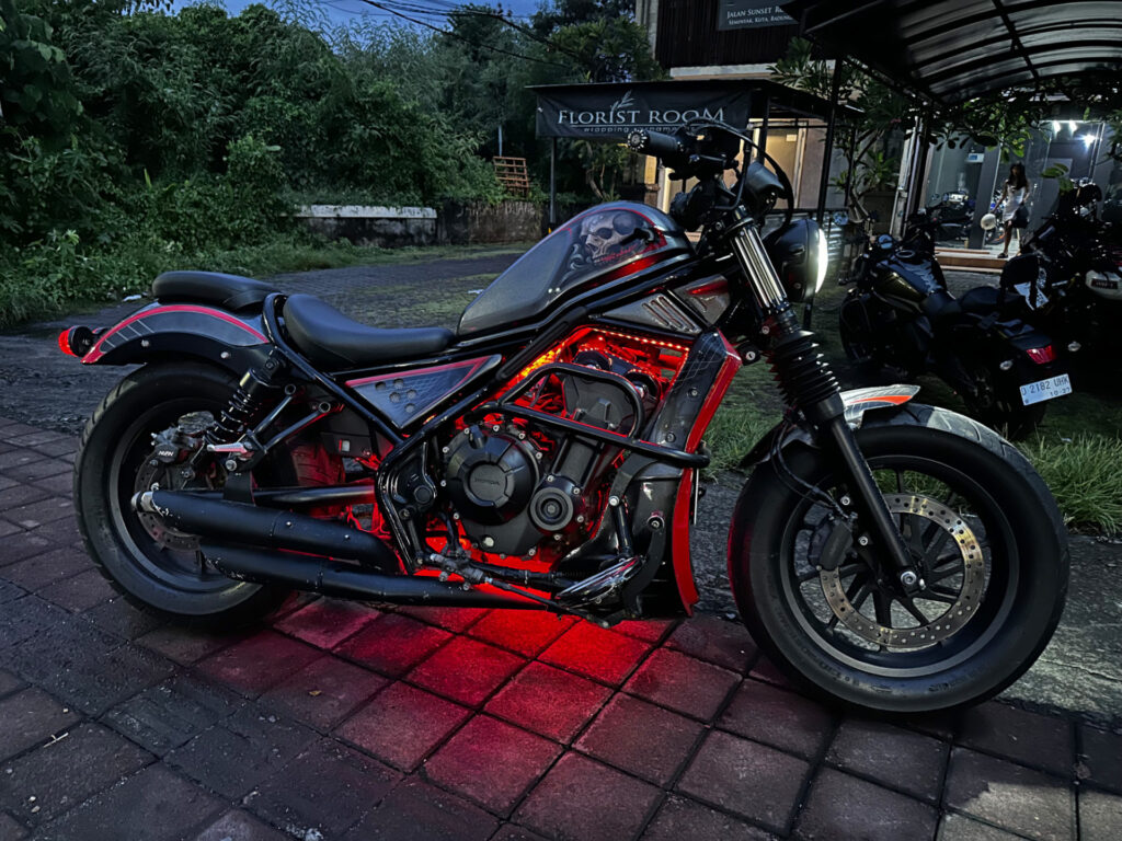 Honda Rebel 500 Skull Black rental Bali