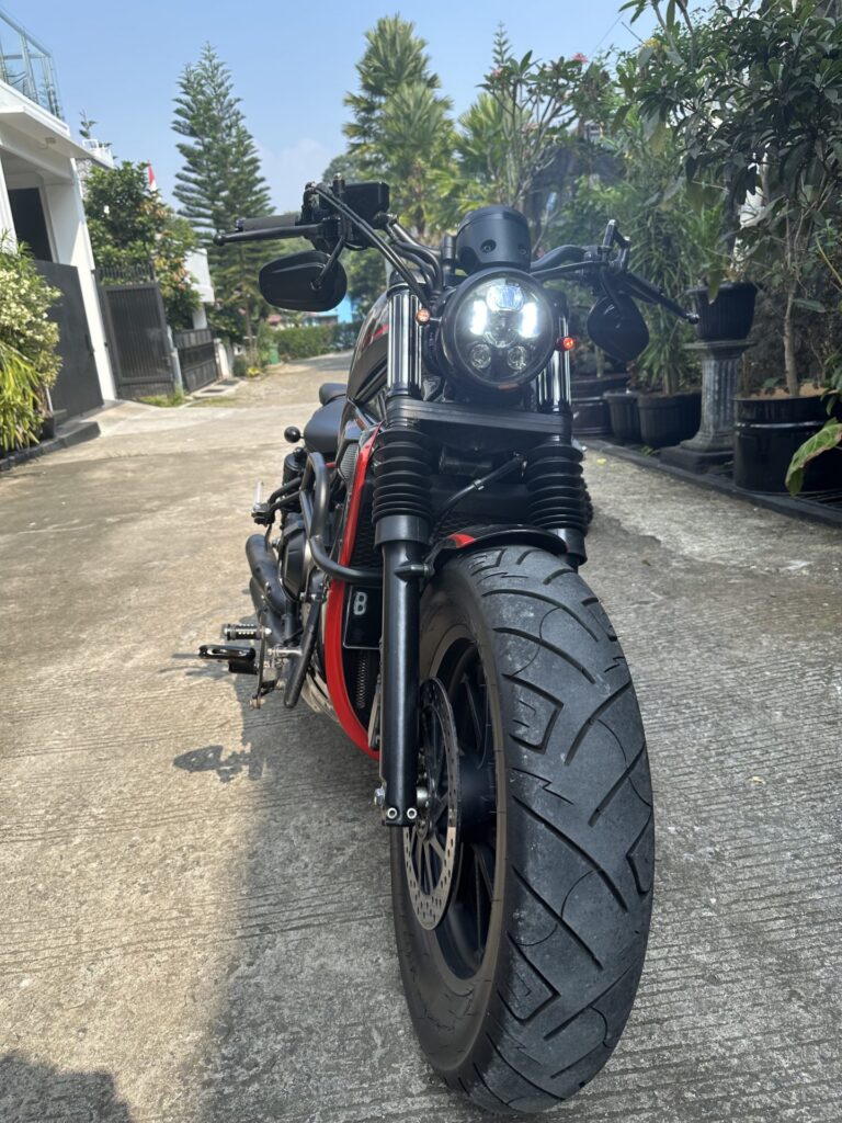 Honda Rebel 500 Skull Black photo 5 Iron Rent Bali