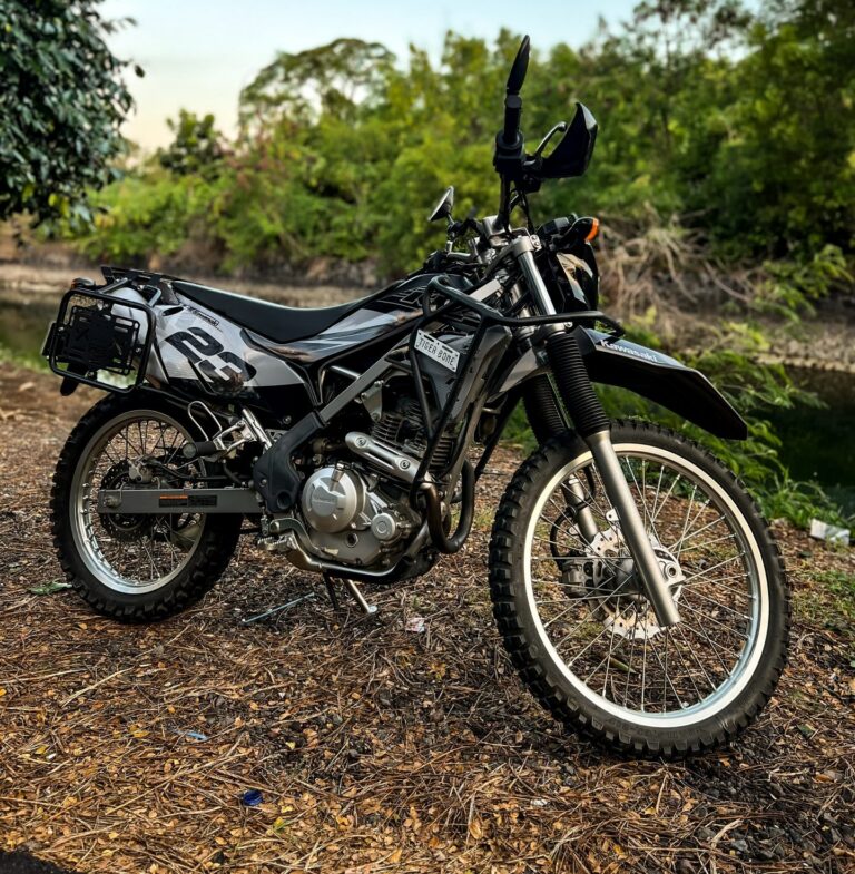 Kawasaki KLX 230 Gray photo 4 Iron Rent Bali