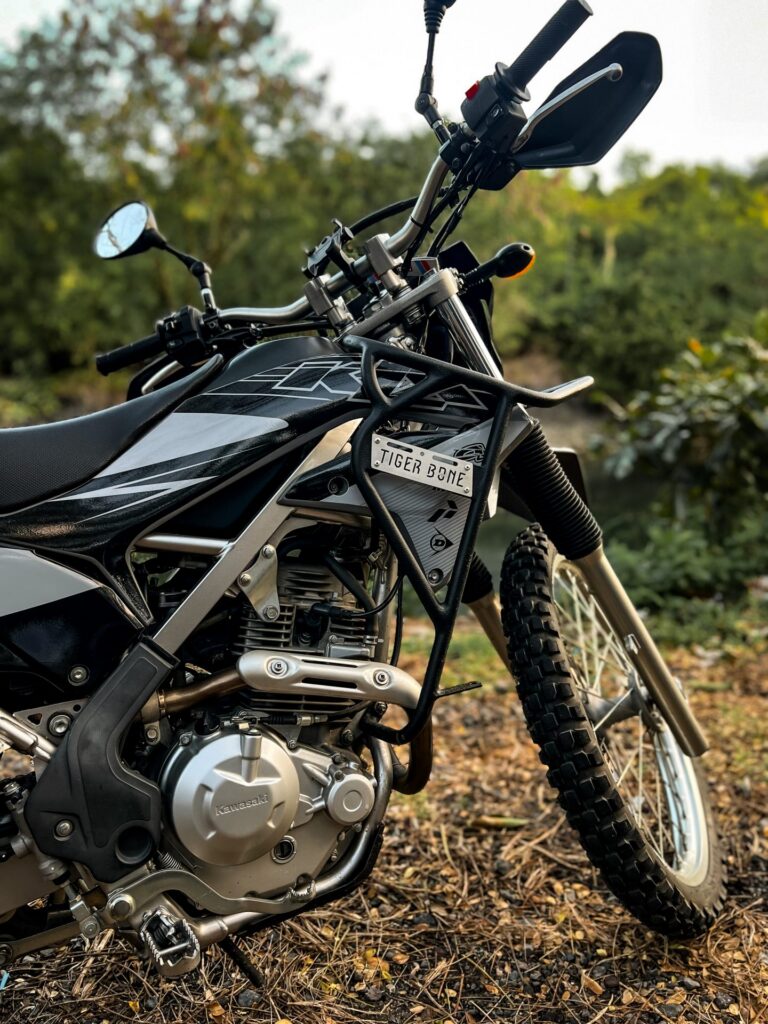 Kawasaki KLX 230 Gray photo 4 Iron Rent Bali