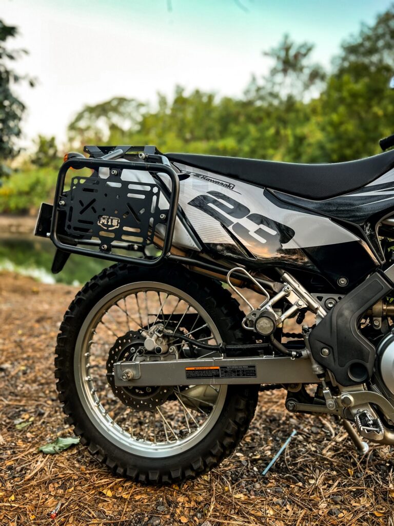 Kawasaki KLX 230 Gray photo 5 Iron Rent Bali