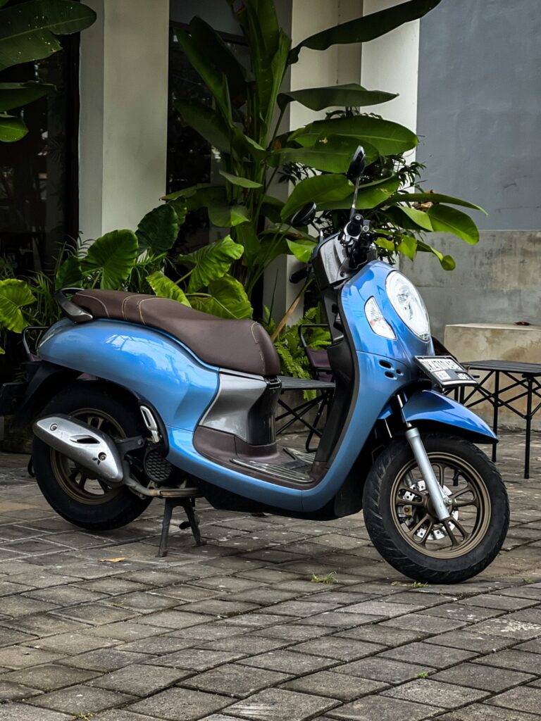 Honda Scoopy Blue photo 6 Iron Rent Bali