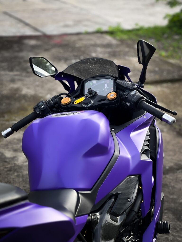 Kawasaki Ninja ZX-25RR Purple photo 8 Iron Rent Bali