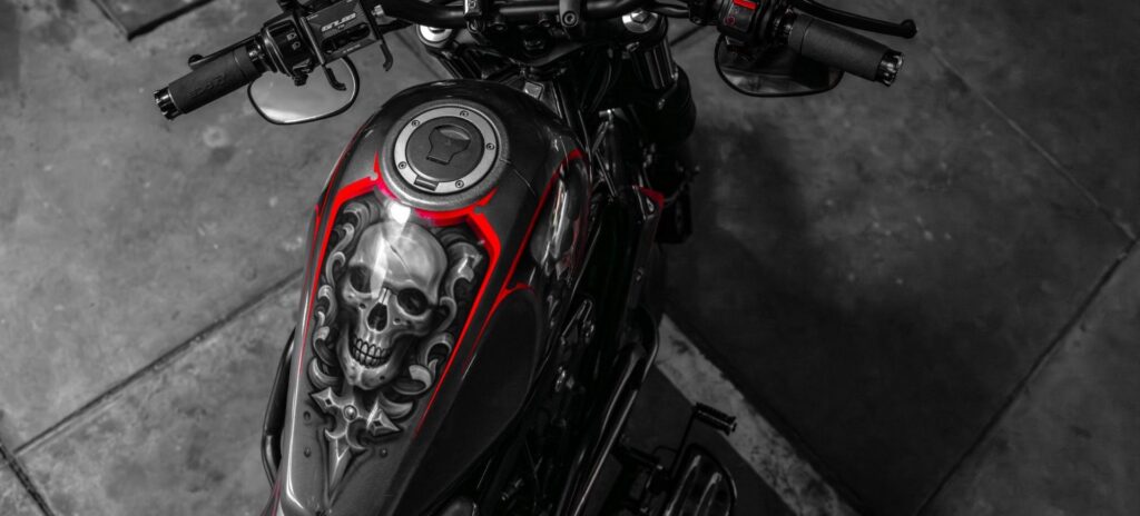 Honda Rebel 500 Skull Black photo 4 Iron Rent Bali