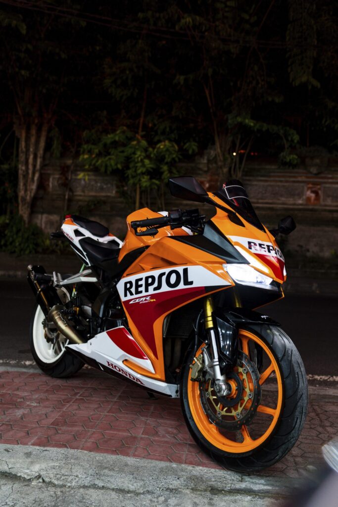 Honda CBR250RR Repsol photo 8 Iron Rent Bali