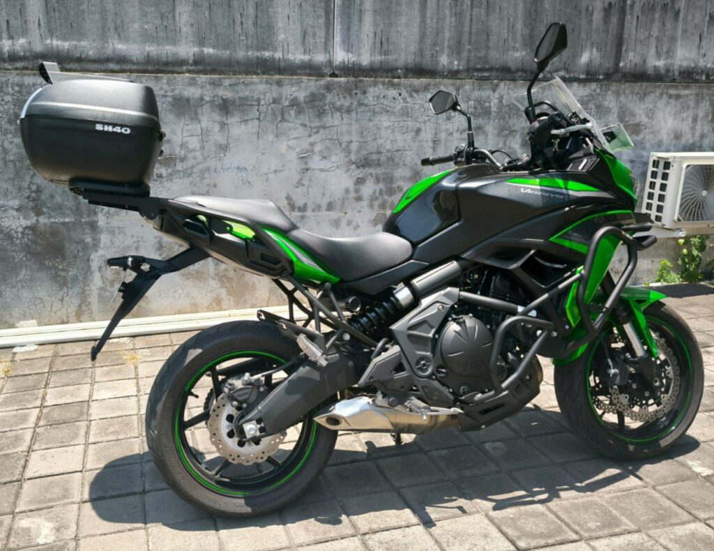 Kawasaki Versys 650 rental Bali