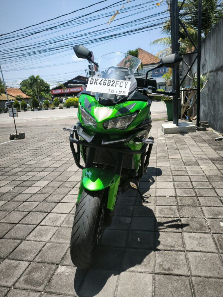 Kawasaki Versys 650 photo 6 Iron Rent Bali