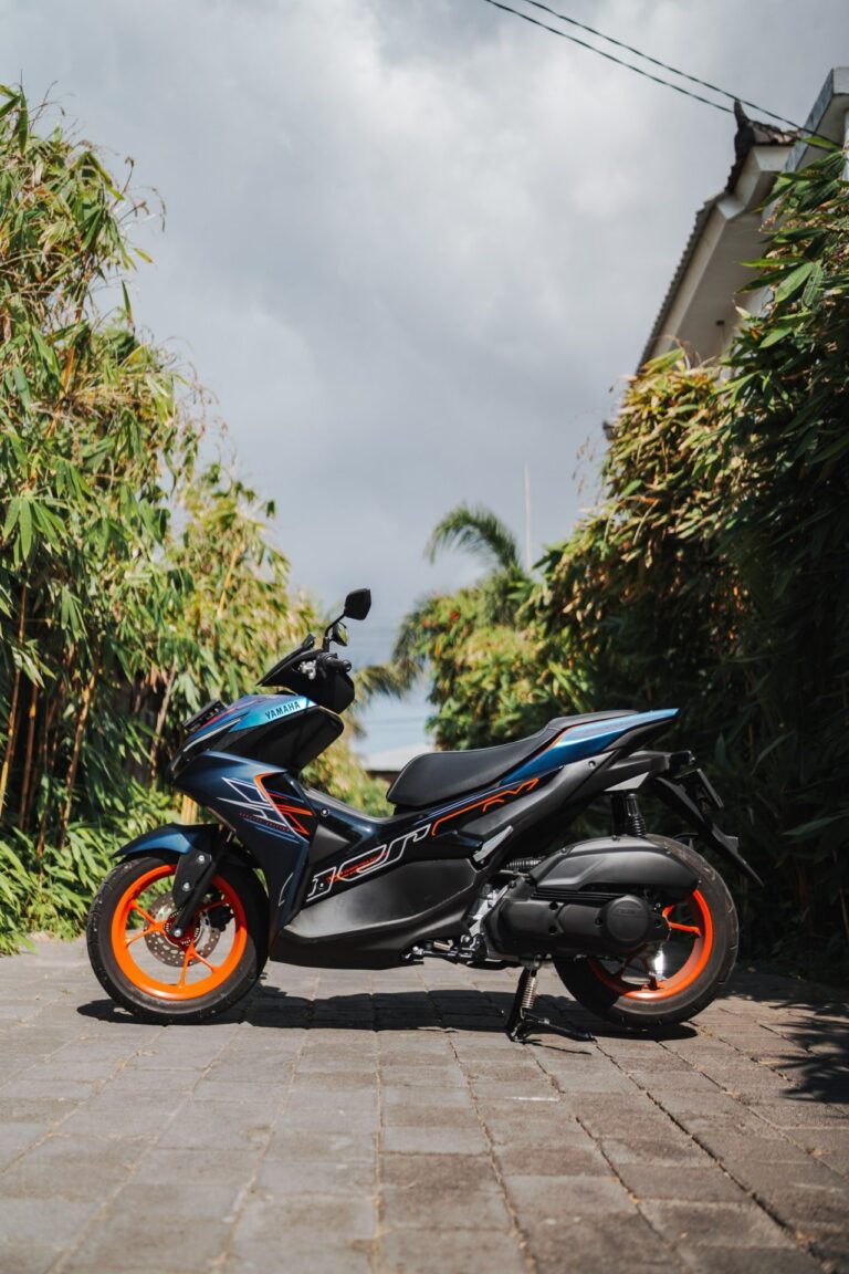 Yamaha Aerox 155 photo 13 Iron Rent Bali