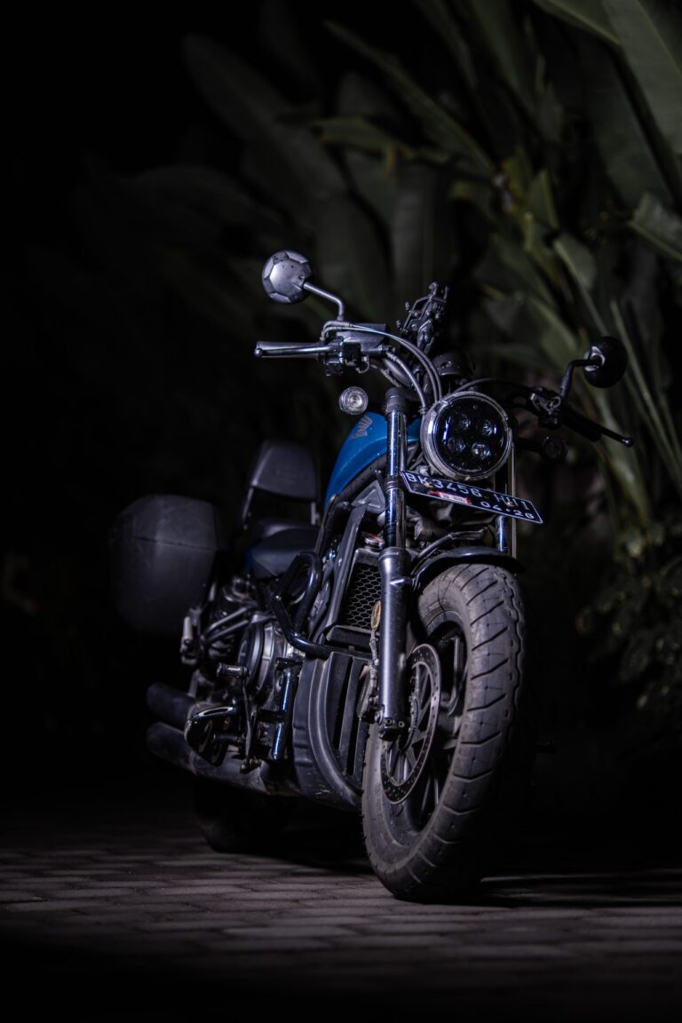 Honda Rebel 500 Dark Blue photo 5 Iron Rent Bali