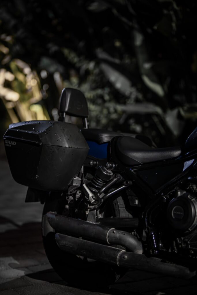 Honda Rebel 500 Dark Blue photo 6 Iron Rent Bali