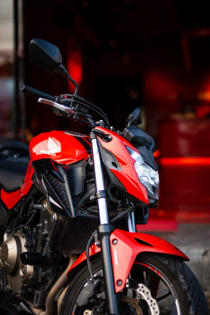 Honda CB500F Red photo 2 Iron Rent Bali