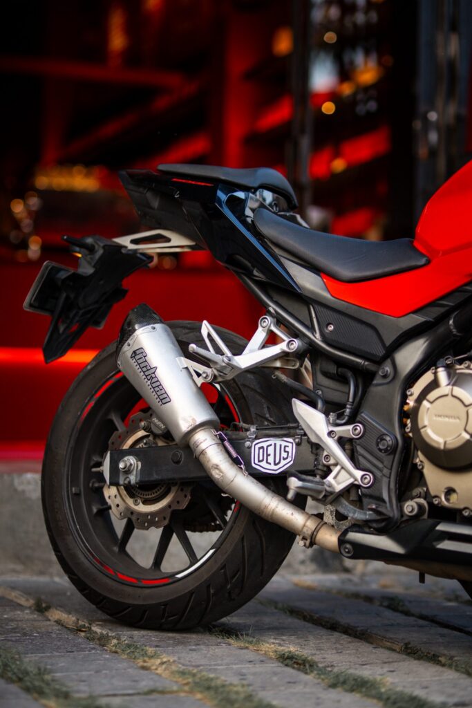 Honda CB500F Red photo 3 Iron Rent Bali
