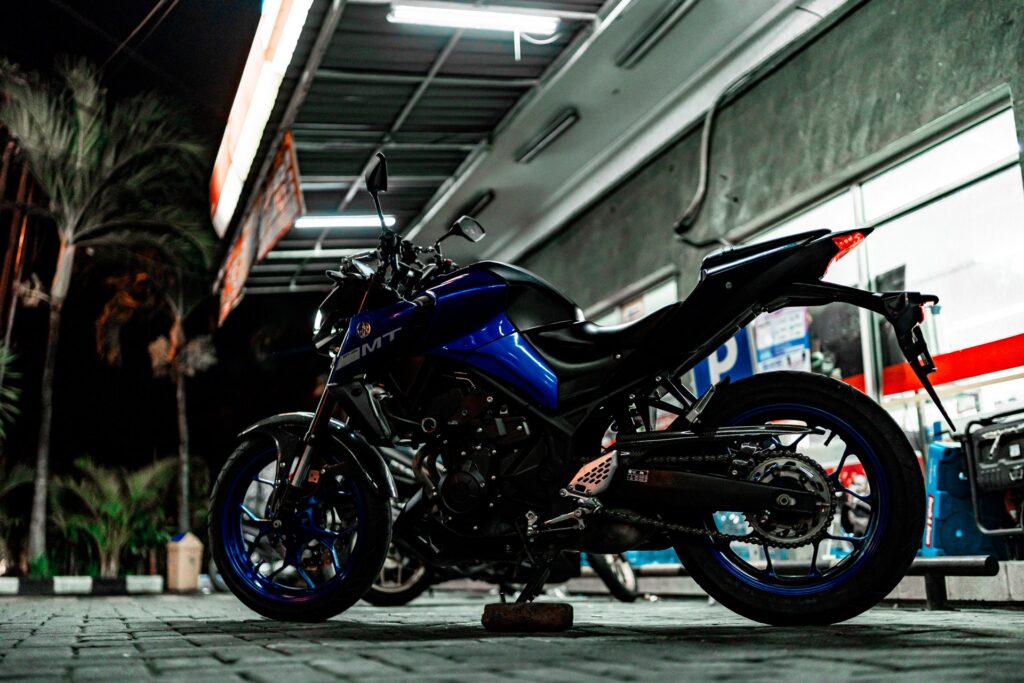 Yamaha MT-25 Blue photo 3 Iron Rent Bali