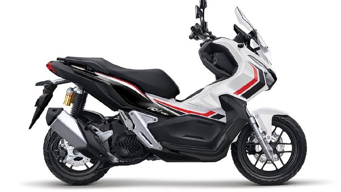 Honda ADV 150 photo 3 Iron Rent Bali