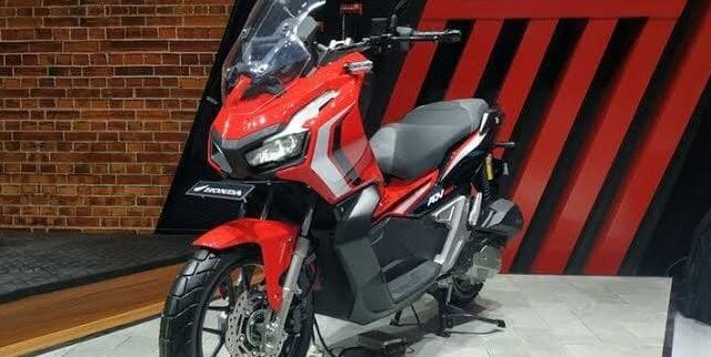 Honda ADV 150 motorcycle rental Bali