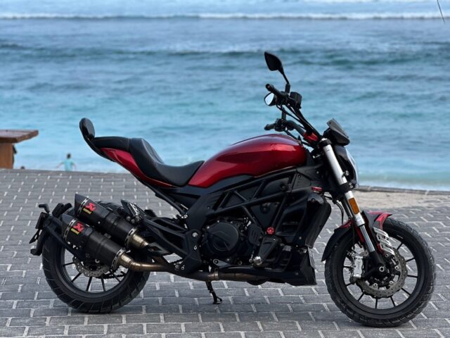 Benelli 502C motorcycle rental Bali