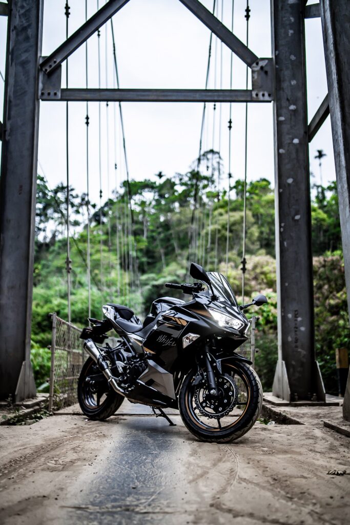Kawasaki Ninja 250 Black photo 4 Iron Rent Bali