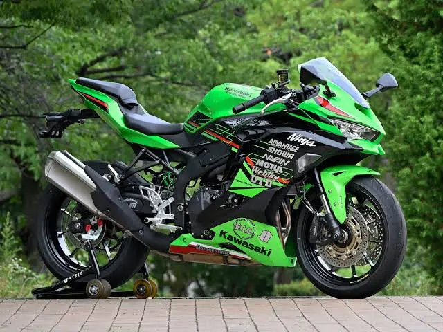 Kawasaki Ninja ZX-4RR photo 10 Iron Rent Bali
