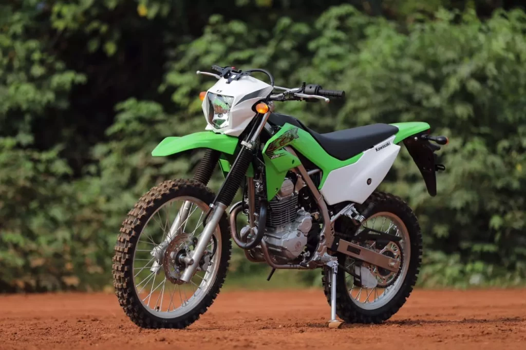Kawasaki KLX 230 Green Iron Rent Bali