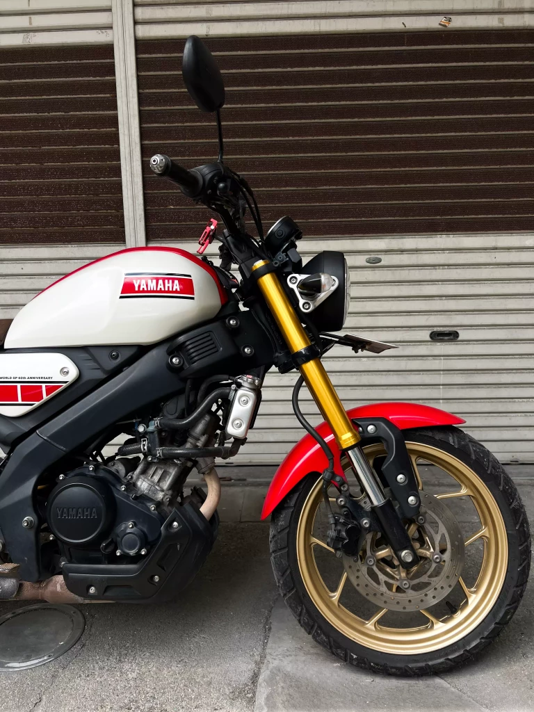 Yamaha XSR 155 Red photo 2 Iron Rent Bali