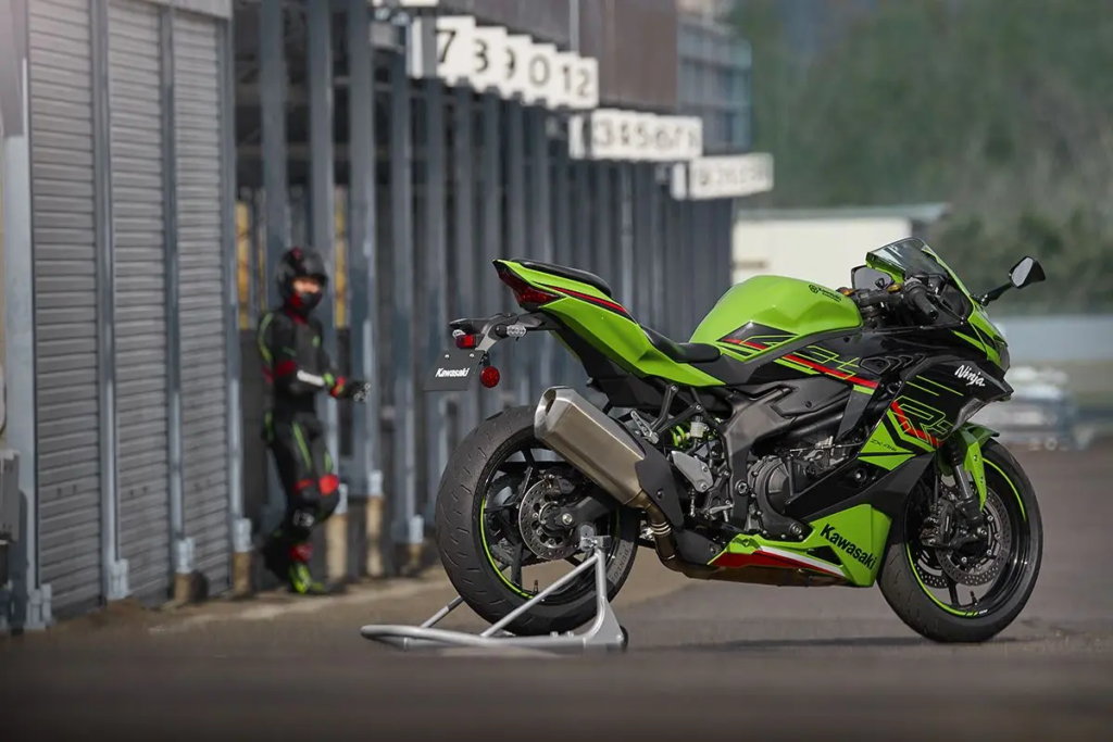 Kawasaki Ninja ZX-4RR photo 9 Iron Rent Bali