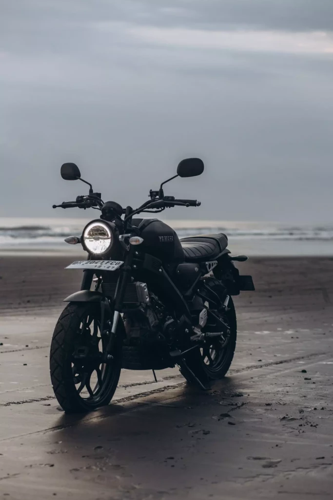 Yamaha XSR 155 Black rental Bali
