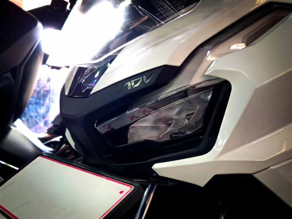 Honda ADV 160 2026 White photo 3 Iron Rent Bali