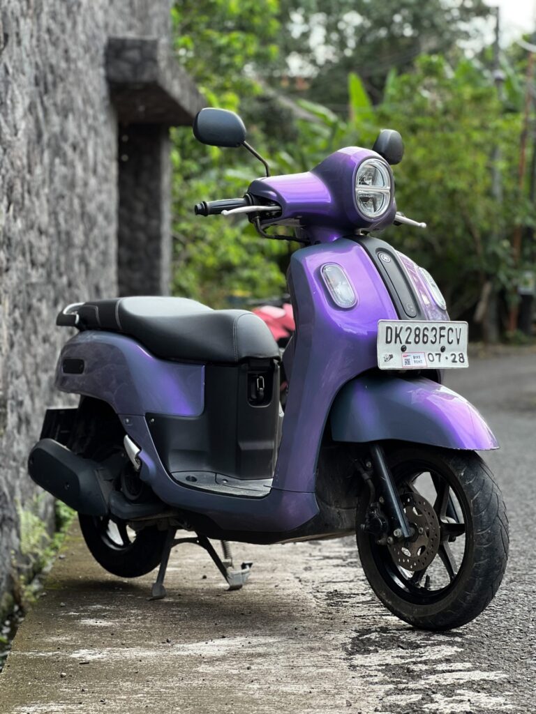 Yamaha Fazzio 125 Purple photo 2 Iron Rent Bali