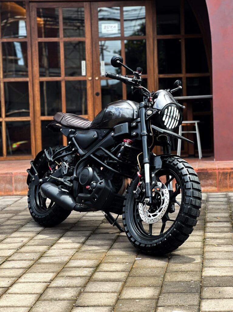 Yamaha XSR 155 Custom rental Bali