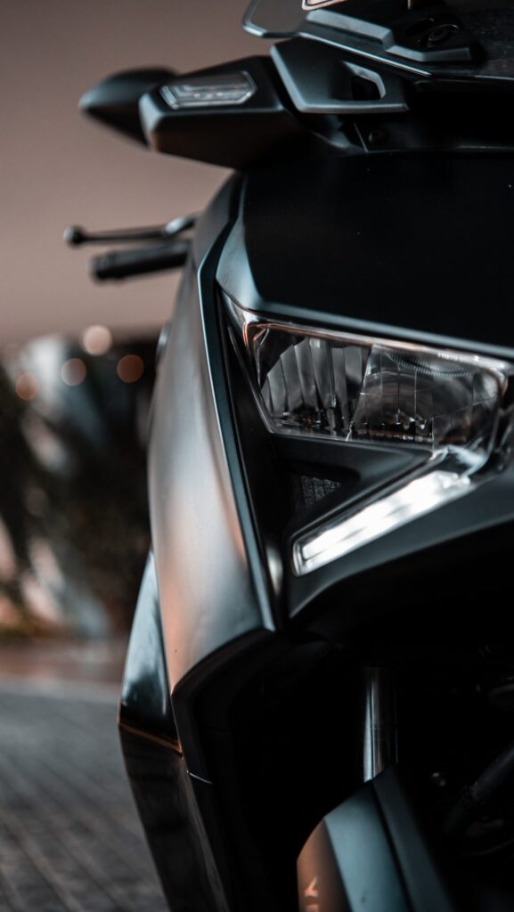 Yamaha XMAX 250 Green photo 2 Iron Rent Bali