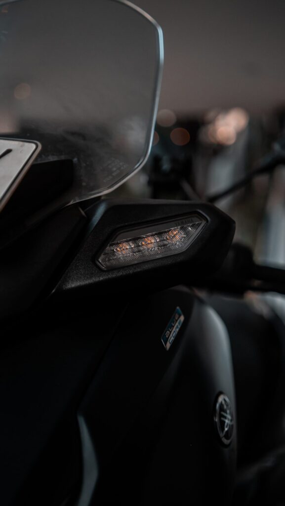 Yamaha XMAX 250 Green photo 4 Iron Rent Bali