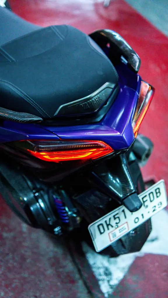 Yamaha XMAX 250 Purple photo 6 Iron Rent Bali