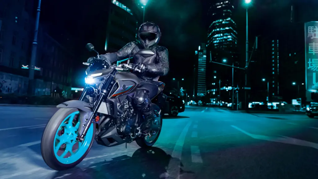 Yamaha MT-25 Cyan Storm — motorcycle rental in Bali