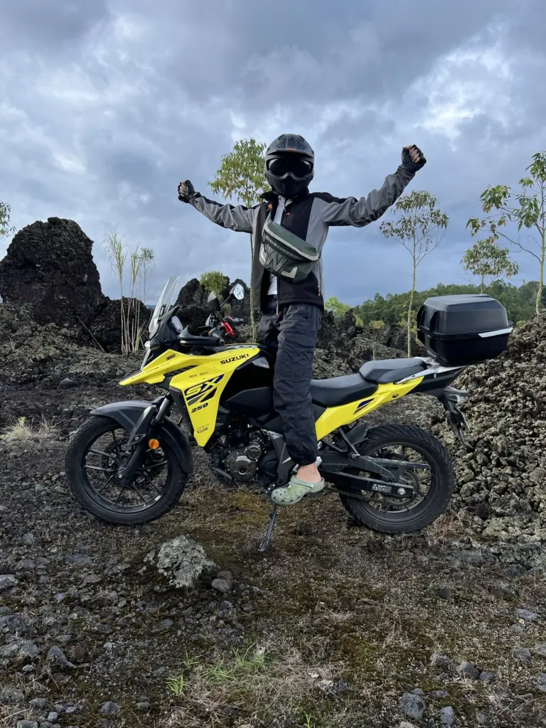 Black Lava Bike Tour — 1 Day (13)