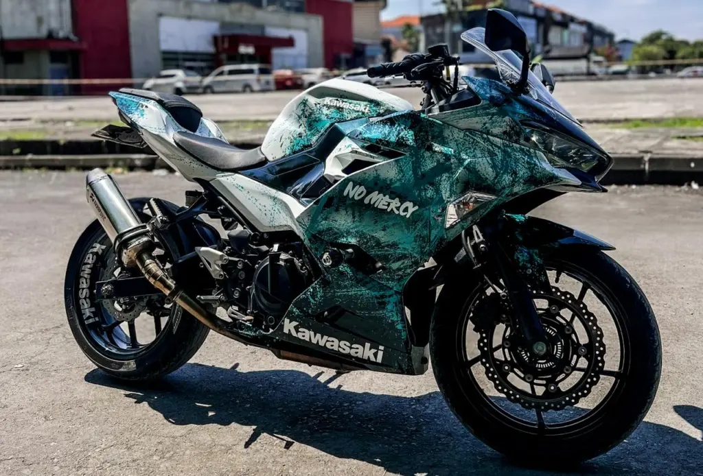 Kawasaki Ninja 250 — motorcycle rental in Bali
