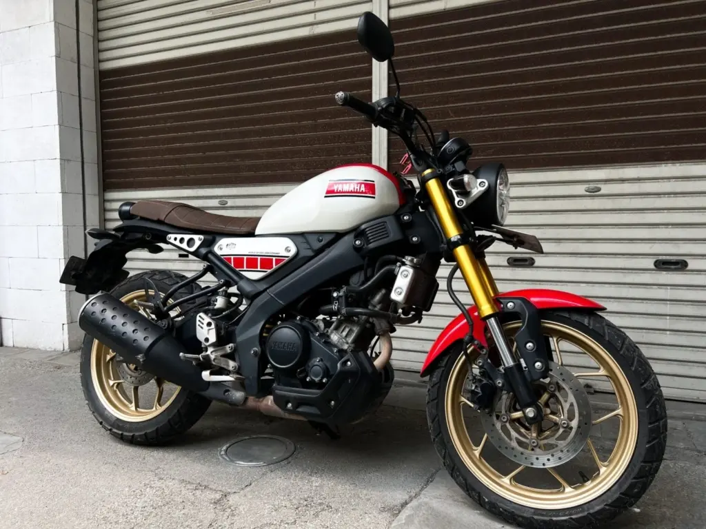 Xsr — motorcycle rental in Bali