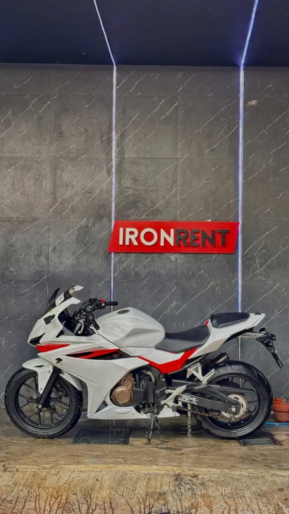 Honda CBR500R White photo 2 Iron Rent Bali