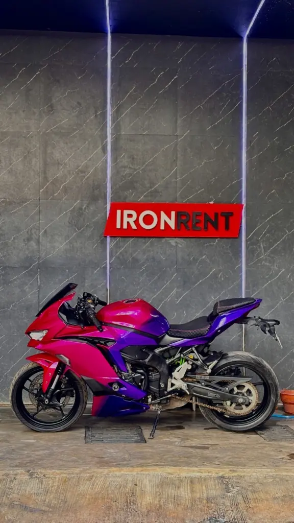 Kawasaki ZX-25RR — pink-to-purple fade