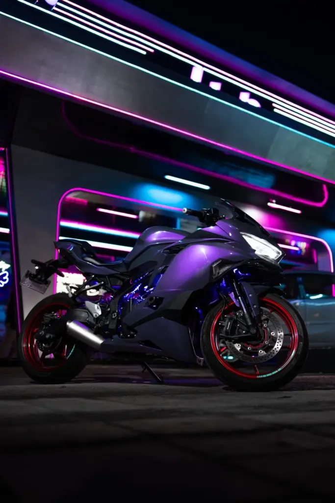 Kawasaki Ninja ZX-25RR Purple photo 14 Iron Rent Bali